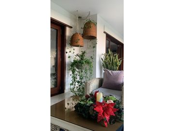 CASA EN CONDOMINIO ILUMINADA CON AMPLIOS ESPACIOS