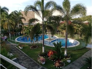 CASA CAMPESTRE AMPLIA