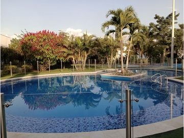 CASA CAMPESTRE AMPLIA