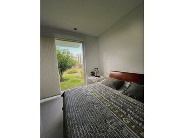 CASA DE UN PISO CON VISTA A LA RESERVA