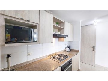 APARTAMENTO AMOBLADO EN ULTIMO PISO CON VISTA A LA CIUDAD