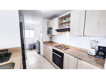 APARTAMENTO AMOBLADO EN ULTIMO PISO CON VISTA A LA CIUDAD