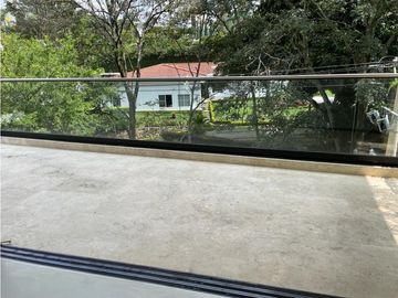 APARTAMENTO MODERNO EN CIUDAD JARDIN