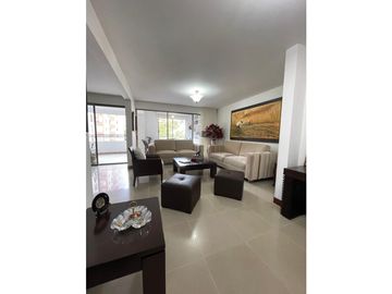 APARTAMENTO CON VISTA A ZONA VERDE