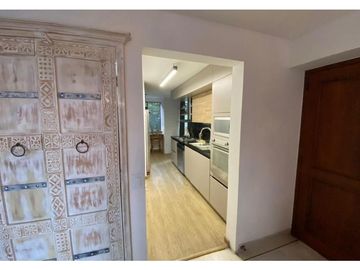 APARTAMENTO CON VISTA A LA CIUDAD