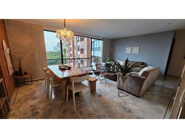 APARTAMENTO CON VISTA A LA CIUDAD