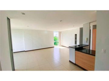 APARTAMENTO CON BUENOS ESPACIOS