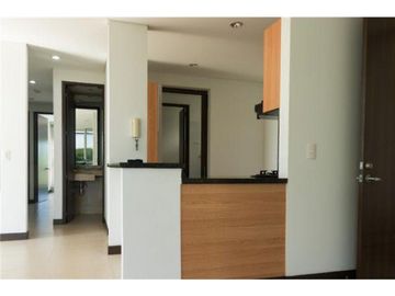 APARTAMENTO CON BUENOS ESPACIOS