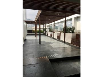 APARTAMENTO MODERNO EN PRIMER PISO CON VISTA A LAS TRES CRUCES
