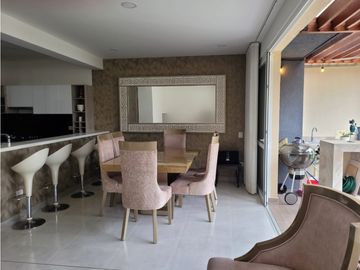 CASA MODERNA EN UNIDAD CERRADA