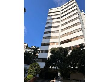 APARTAMENTO DE AMPLIOS ESPACIOS CON VISTA