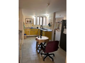 APARTAMENTO DE AMPLIOS ESPACIOS CON VISTA