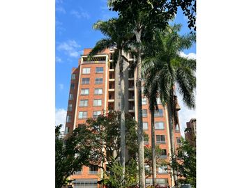 PENTHOUSE CON VISTA A LOS FARALLONES Y A LA CIUDAD