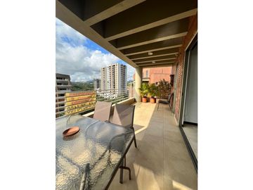 PENTHOUSE CON VISTA A LOS FARALLONES Y A LA CIUDAD