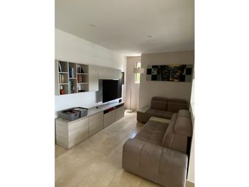APARTAMENTO AMPLIO EN NORMANDIA