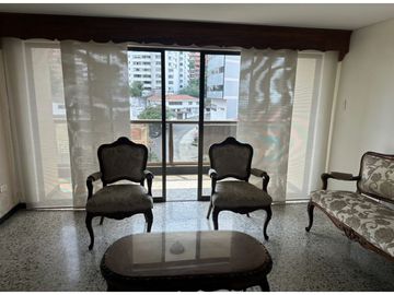 APARTAMENTO CON BUENOS ESPACIOS