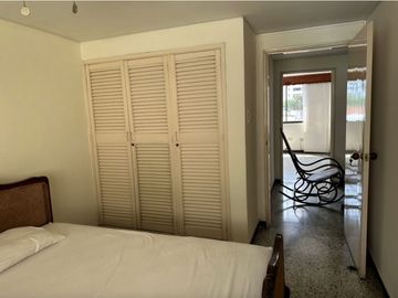 APARTAMENTO CON BUENOS ESPACIOS