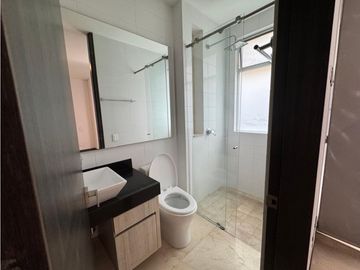 APARTAMENTO CON TERRAZA EN PRIMER PISO