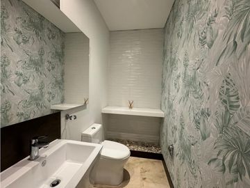 APARTAMENTO CON TERRAZA EN PRIMER PISO