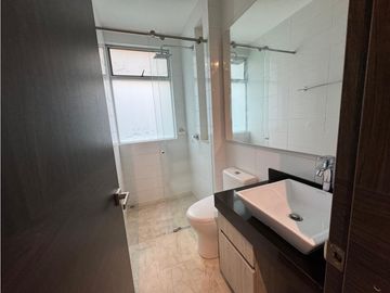 APARTAMENTO CON TERRAZA EN PRIMER PISO