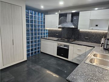 APARTAMENTO MODERNO EN CRISTALES