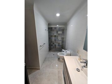 APARTAMENTO MODERNO EN CRISTALES