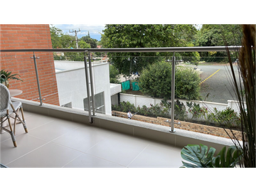 APARTAMENTO CON HERMOSA VISTA A LOS FARALLONES, PANCE Y A LA CIUDAD
