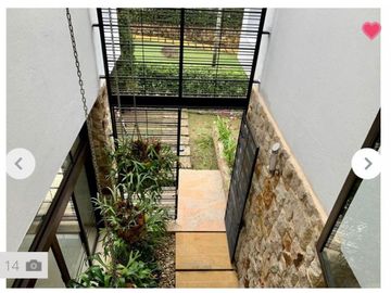 CASA  EN CONDOMINIO CON ZONA DE VERDE
