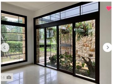 CASA  EN CONDOMINIO CON ZONA DE VERDE