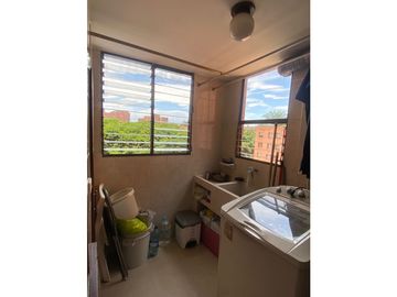 APARTAMENTO CON AMPLIOS ESPACIOS EN EL INGENIO
