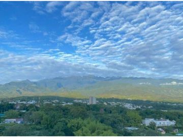 APARTAMENTO MODERNO CON VISTA A LOS FARALLONES