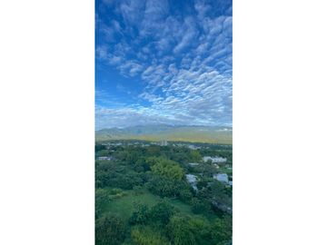 APARTAMENTO MODERNO CON VISTA A LOS FARALLONES