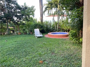 CASA EXCLUSIVA EN UNIDAD DE ALTOS DE CIUDAD JARDIN
