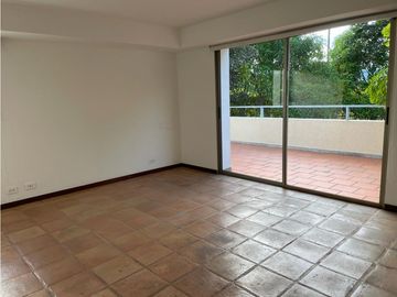 CASA EXCLUSIVA EN UNIDAD DE ALTOS DE CIUDAD JARDIN