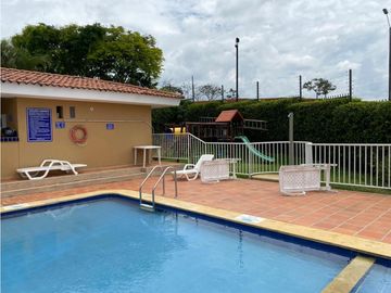 CASA EXCLUSIVA EN UNIDAD DE ALTOS DE CIUDAD JARDIN