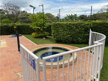 CASA EXCLUSIVA EN UNIDAD DE ALTOS DE CIUDAD JARDIN