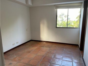 CASA EXCLUSIVA EN UNIDAD DE ALTOS DE CIUDAD JARDIN