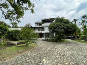 CASA INDEPENDIENTE EN LA RIVERITA