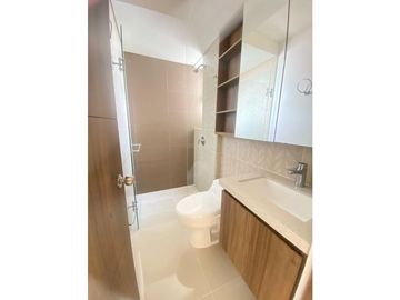 APARTAMENTO CON VISTA A LA CIUDAD