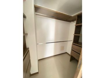 APARTAMENTO CON VISTA A LA CIUDAD