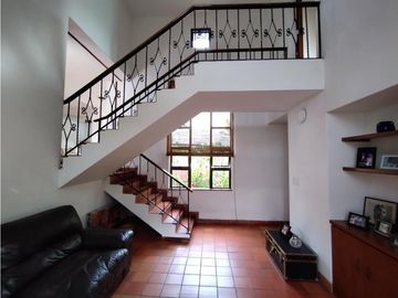 CASA CAMPESTRE EN LAS MERCEDES