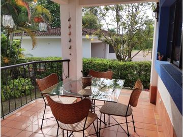 CASA CAMPESTRE EN LAS MERCEDES