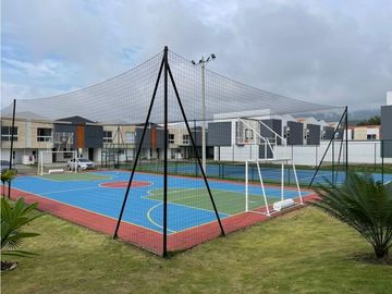 CASA DE PANCE MODERNA EN CONDOMINIO