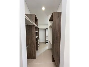 CASA DE PANCE MODERNA EN CONDOMINIO