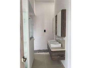 CASA DE PANCE MODERNA EN CONDOMINIO