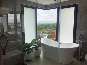 PENTHOUSE REMODELADO COMPLETAMENTE