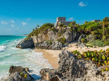 EN VENTA ESTUDIO EN PLAYA DEL CARMEN DE 1 HABITACION CON ALBERCA Y GYM