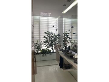 APARTAMENTO MODERNO EN EL OESTE CON VISTA AL RIO