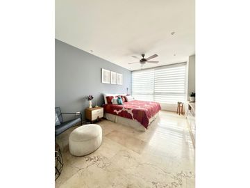 APARTAMENTO MODERNO CON VISTA A LAS MONTAÑAS