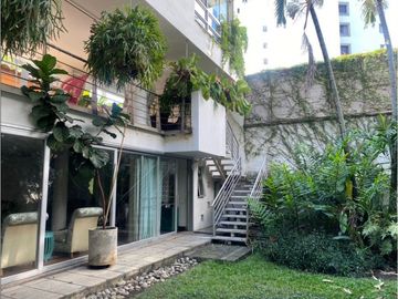 CASA INDEPENDIENTE CON PISCINA EN EL OESTE DE CALI